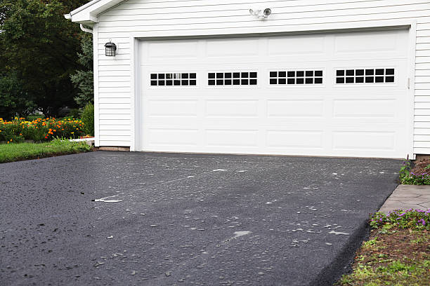 Best Driveway Pressure Washing in Oakland, TN